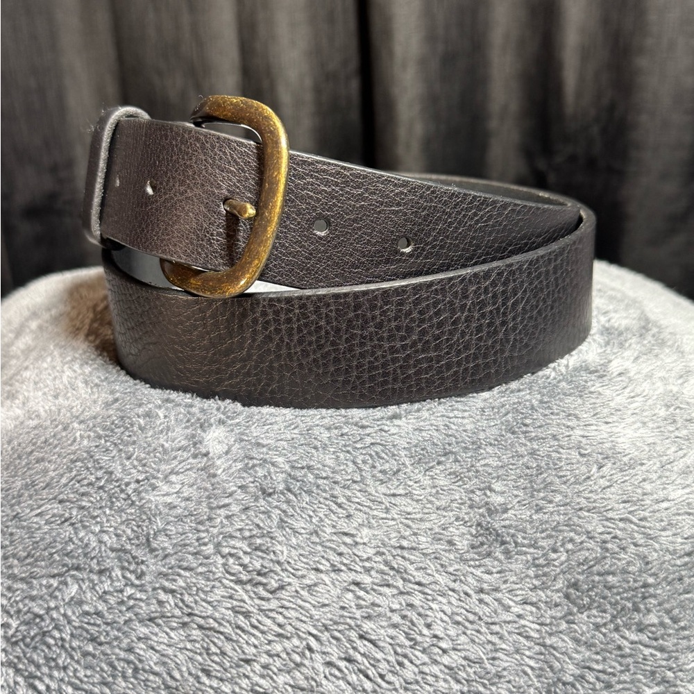 Justin Boots Black Leather Belt with Brass Buckle - Picture 5 of 8